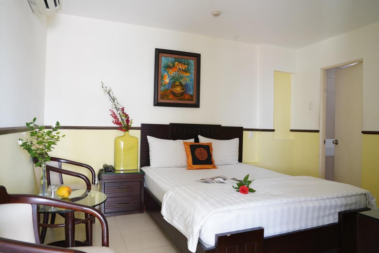 RedDoorz Trang An Hotel Ho Chi Minh-stad Buitenkant foto