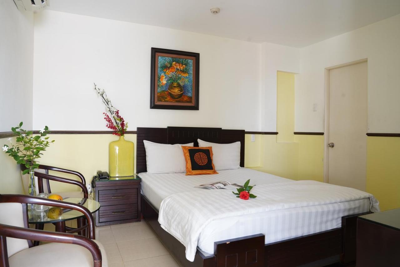 RedDoorz Trang An Hotel Ho Chi Minh-stad Buitenkant foto