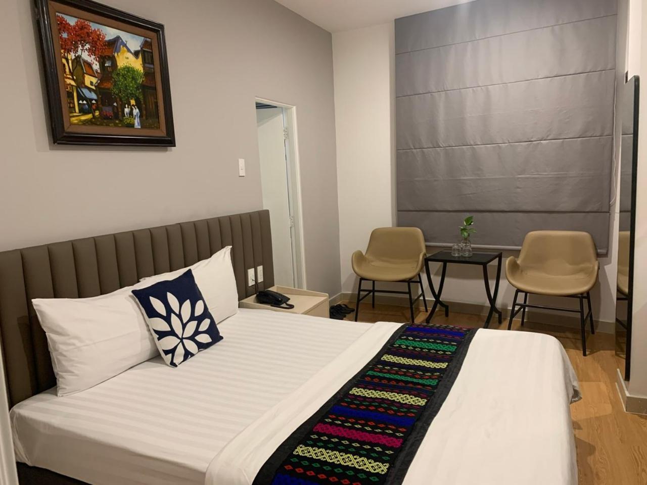 RedDoorz Trang An Hotel Ho Chi Minh-stad Buitenkant foto