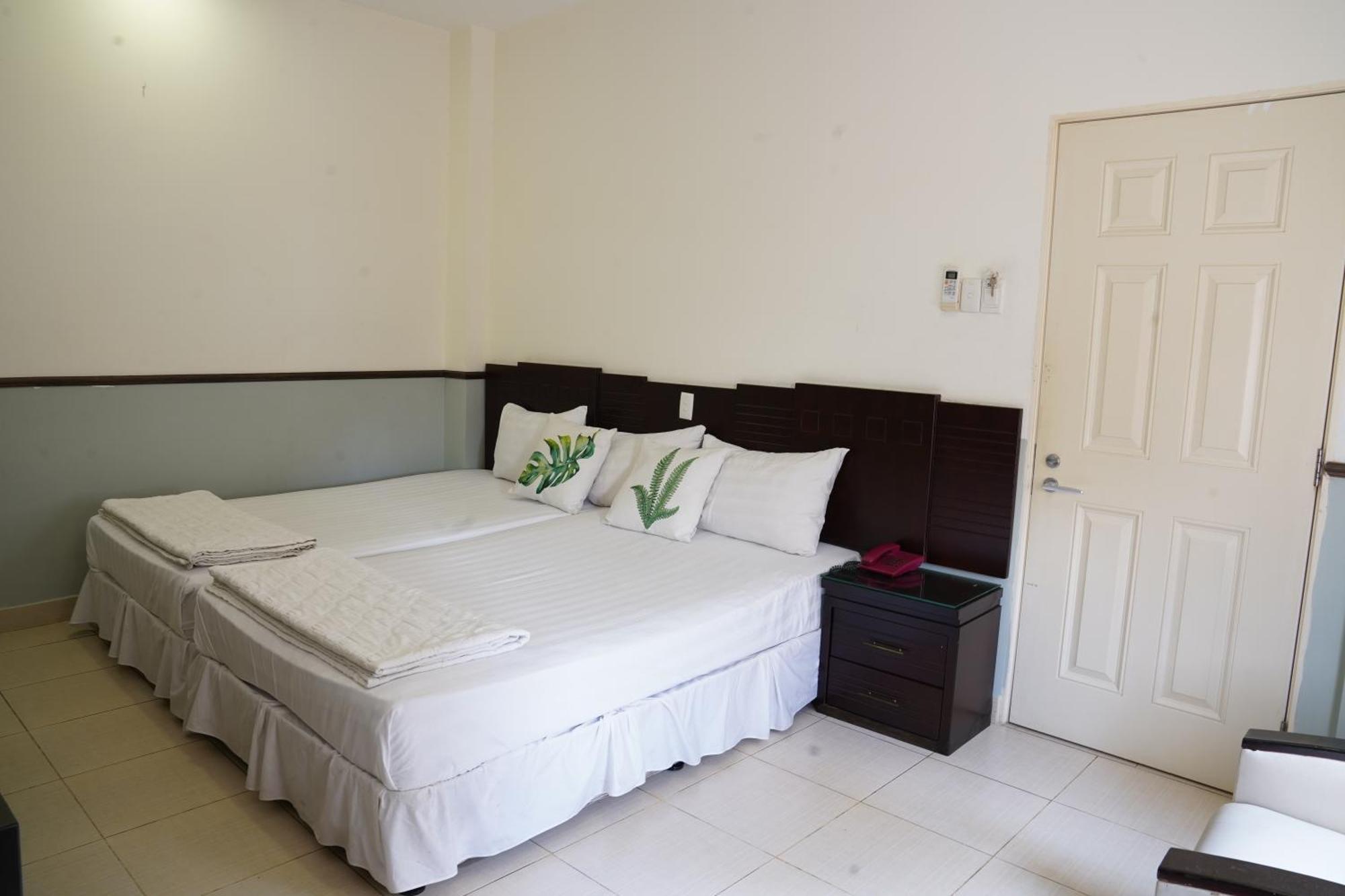 RedDoorz Trang An Hotel Ho Chi Minh-stad Buitenkant foto