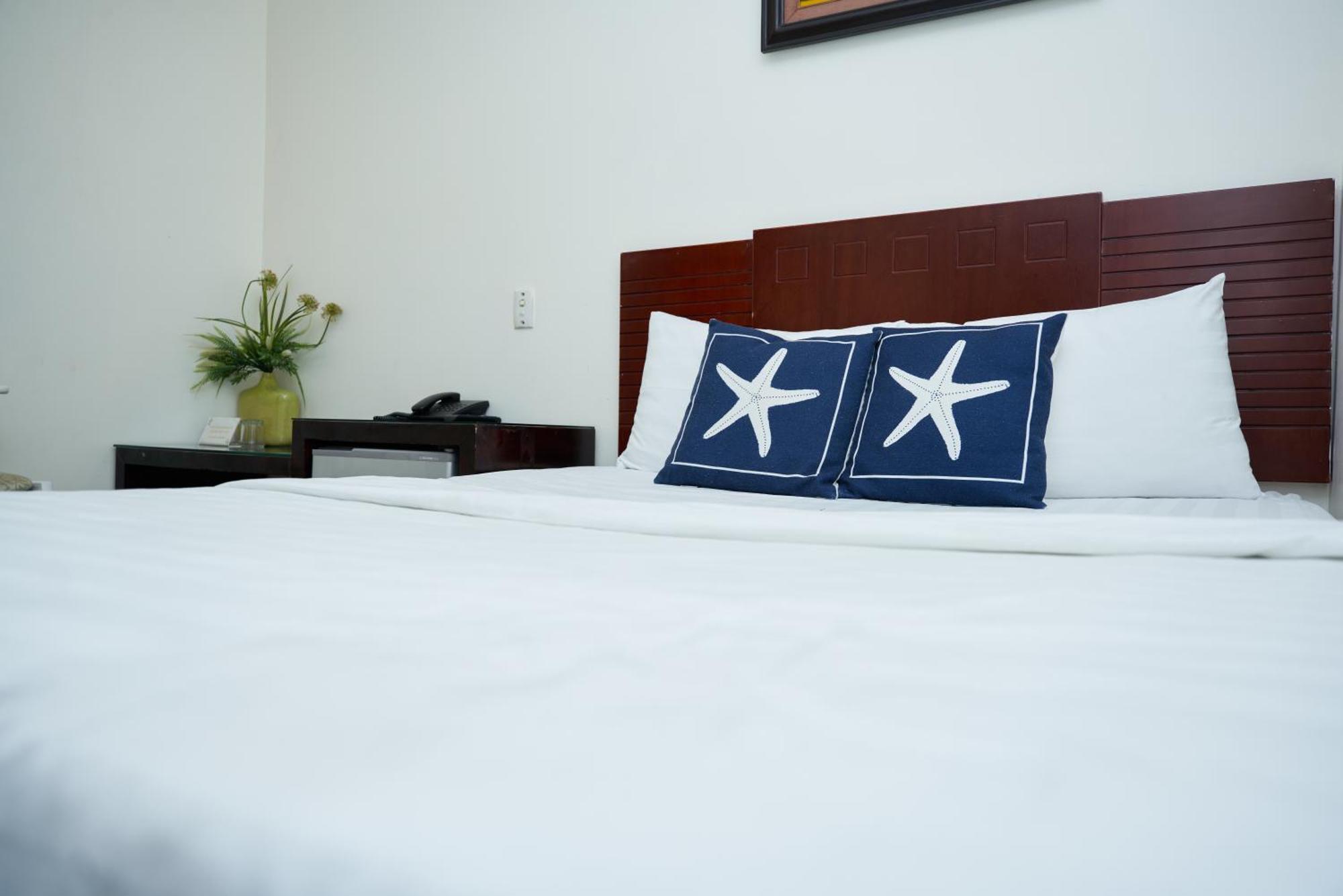 RedDoorz Trang An Hotel Ho Chi Minh-stad Buitenkant foto